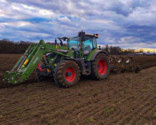 Landwirtschaftliche-Dienstleistungen-Miesner